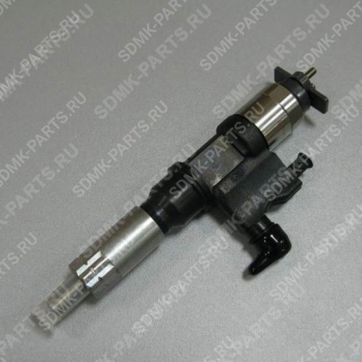 Форсунка HITACHI ZX240LC-3 8981518371